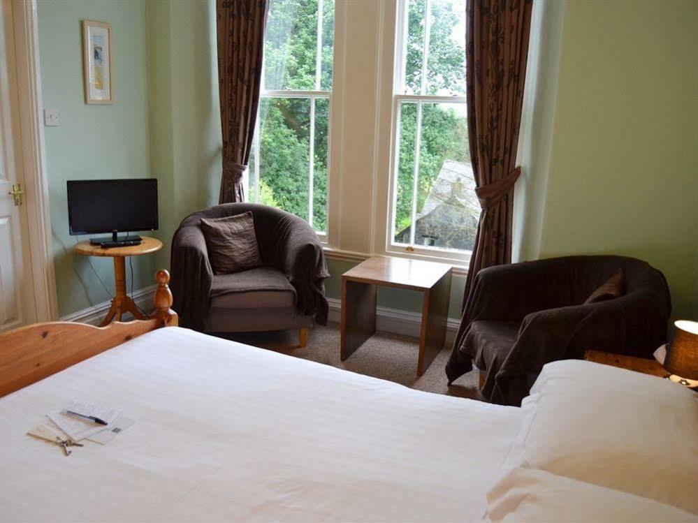 Bed and Breakfast Ashleigh House à Windermere Extérieur photo