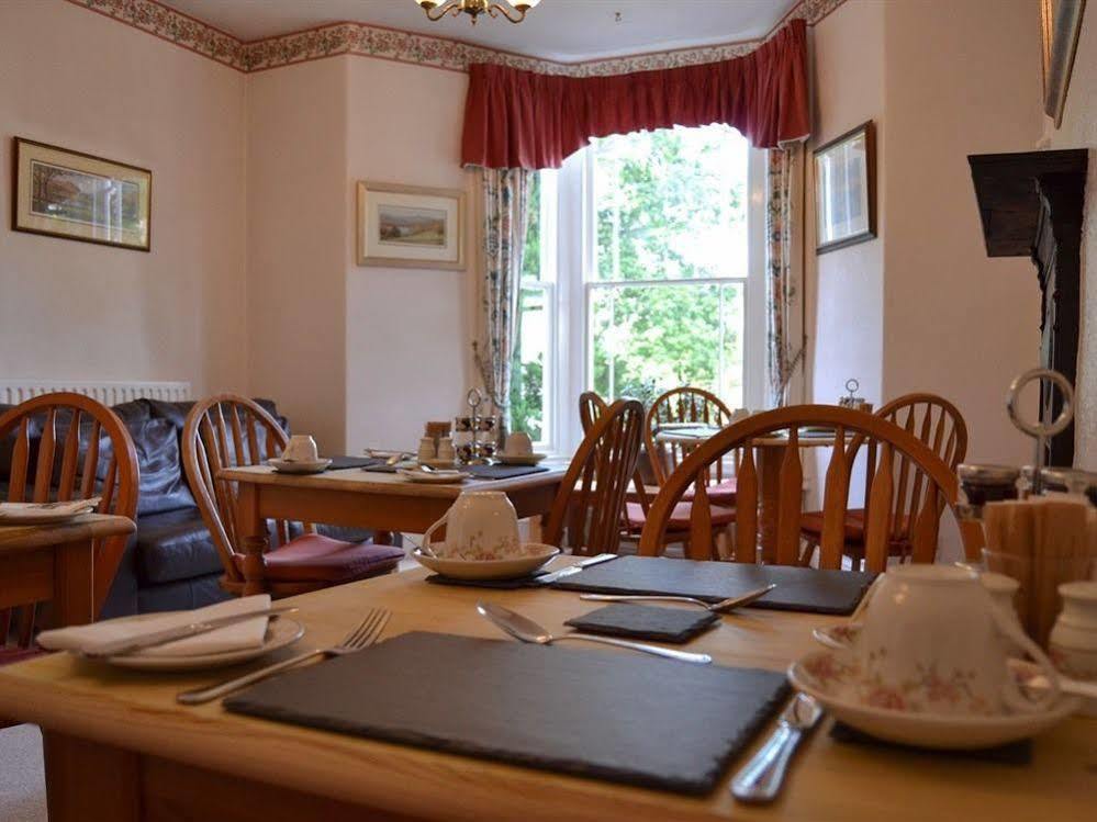 Bed and Breakfast Ashleigh House à Windermere Extérieur photo