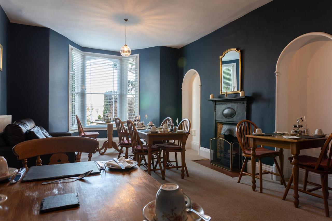 Bed and Breakfast Ashleigh House à Windermere Extérieur photo